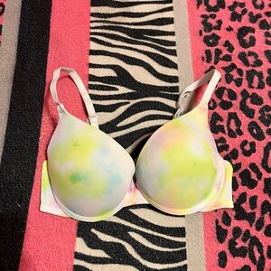 Vintage PINK Victoria's Secret push up bra
